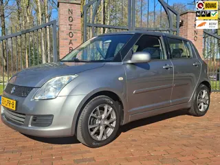 Suzuki Swift 1.3 Cool Airco + Extra Winterwielen set