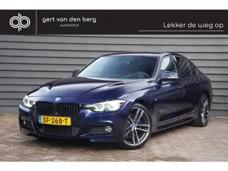 BMW 3-serie 320i M Sport Edition - HEAD UP - LEDER - NAVI PROF - 19 INCH - AUTOMAAT -