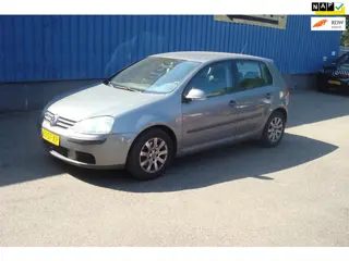 Volkswagen Golf 2.0 FSI Comfortline, EXPORT, Airco