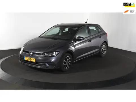 Volkswagen Polo 1.0 TSI Life DRAADLOZE LADER/VERKEERSBORD DETECTIE/APPLE CARPLAY