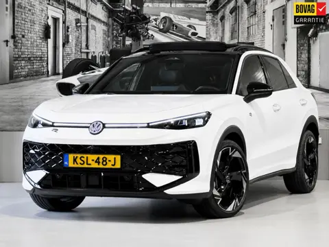 Volkswagen T-Roc 1.5 eTsi R-Line First Edition