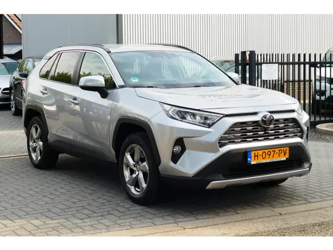 Toyota RAV4 2.0 VVT-iE Dynamic. 360 Camera, Adap Cruise, Clima, 18"LMV, Haak 1500kg