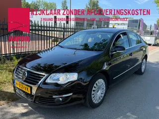 Volkswagen Passat 1.4 TSI Trendline BlueMotion NIEUW BINNEN!