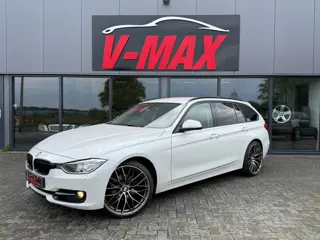 BMW 320i Touring AUT Sport Executive Leder Xenon Pdc Stoelverw
