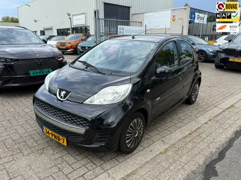 Peugeot 107 1.0-12V Millesim 200, Airco, 5 Deurs, NAP, Nette auto