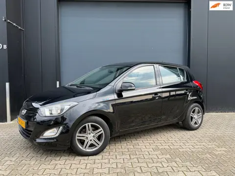 Hyundai I20 1.2i 5drs airco, NAP