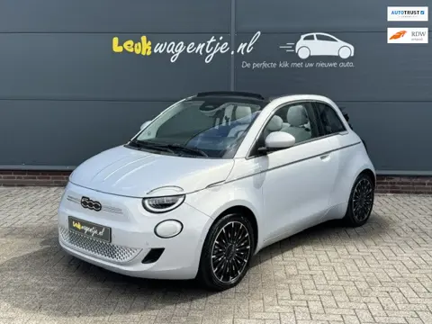Fiat 500 C e La Prima 42 kWh Cabrio by Bocelli *6.100 km