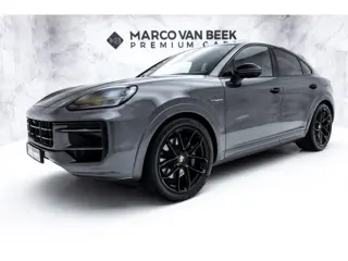 Porsche Cayenne Coupé 3.0 E-Hybrid | SportDesign | Pano | Stoelventilatie | 22" | BTW | Head-Up