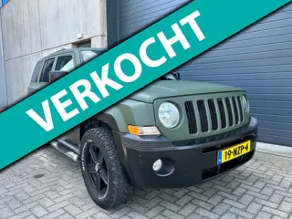 Jeep Patriot 2.4i Limited Liberty AUT LEDER CLIMA 4WD NAP