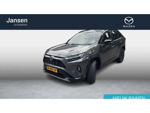 Toyota RAV4 2.5 Hybrid Bi-Tone Zeer weinig kilometers, complete uitvoering!