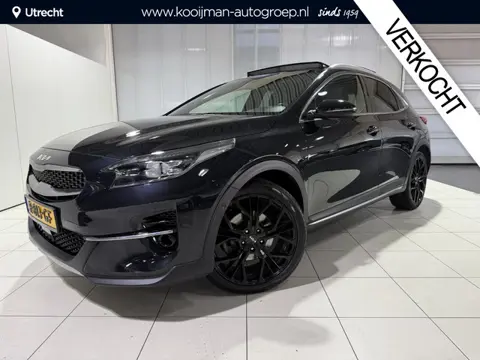 Kia XCeed 1.5 T-GDI MHEV Black Edition  Automaat, Schuif Kantel dak, Stoel en Stuur verwarming, Appl
