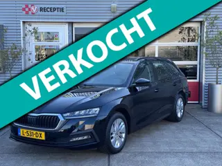 Skoda Octavia Combi 1.0 e-TSI Business Edition / Automaat / Carplay / Elek-klep / Org Ned