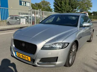 Jaguar XF 2.0d AUTOMAAT XENON/NAVI CHAIN MAKE NOISE !!!