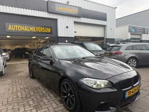 BMW 5-serie 528xi High Executive AUTOMAAT