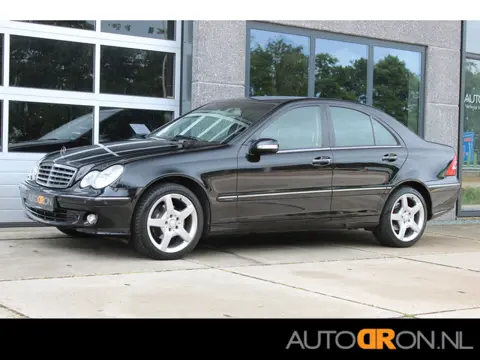 Mercedes-Benz C-Klasse 200 K. Elegance Cruise Control Elec Stoel