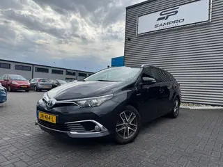 Toyota Auris Touring Sports 1.8 Hybrid Executive