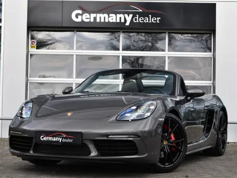 Porsche 718 Boxster S 350pk Chrono PASM Sportuitl 18Weg PLDS+ PTV 20inch PDK