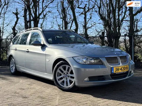 BMW 3-serie Touring 325i High Executive Keyless Xenon