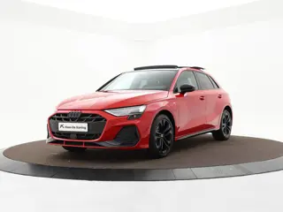 Audi A3 Sportback 45 TFSIe 272pk S-tronic S edition Competition · Panoramadak · Camera · Keyless · E