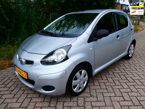 Toyota Aygo 1.0-12V 5-deurs Airco Zuinig A-Label Onderhoudshistorie
