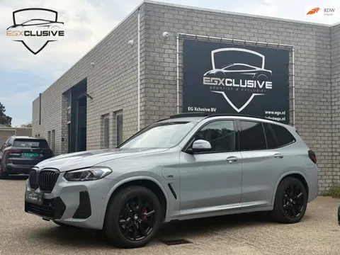 BMW X3 XDrive30e High Executive PANO|CAMERA|HUD|BMW LASER|
