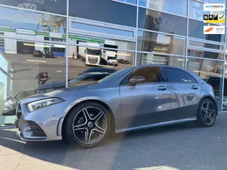 Mercedes-Benz A-klasse 180 Business Solution AMG