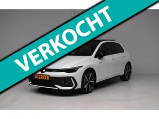 Volkswagen GOLF 1.5 eHybrid GTE PANORAMADAK / HEAD-UP / 360CAMERA / LEER / TREKHAAK / SFEERVERLICHTI