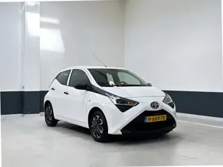 Toyota Aygo 1.0 VVT-i x-fun| NL| 1 Eig | Airco| C.V | Bluetooth |