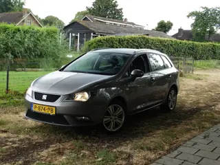 Seat Ibiza ST 1.2 Style Airco Pdc Schade voorscherm en deur