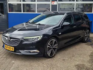 Opel INSIGNIA SPORTS TOURER 2.0 Turbo 4x4 Innovation / Automaat / Stoelverwarming en ventilatie / BO