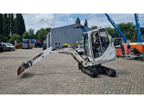 WACKER NEUSON 2003RD met nivelleersysteem (bj 2011)