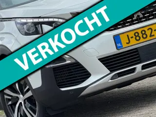 Peugeot 3008 1.6 e-THP GT Line Automaat - Blanc Nacre/Noir - Trekhaak/Stoelverwarming