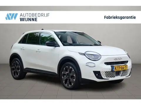 Fiat 600 1.2 Hybrid 110pk DCT6 La Prima | Private Lease vanaf € 369,- p.m.