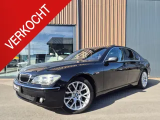BMW 7-serie 750i High Executive | Dakje | Softclose | Trekhaak | NL auto