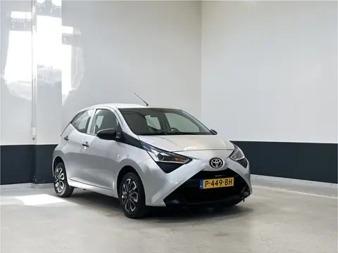 Toyota Aygo 1.0 VVT-i x-fun| NL| Apple Carplay/ Android Auto | 2 Eig | Airco| C.V | Bluetooth |