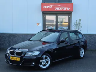 BMW 3-serie Touring 318i Business Line (auto houd in)
