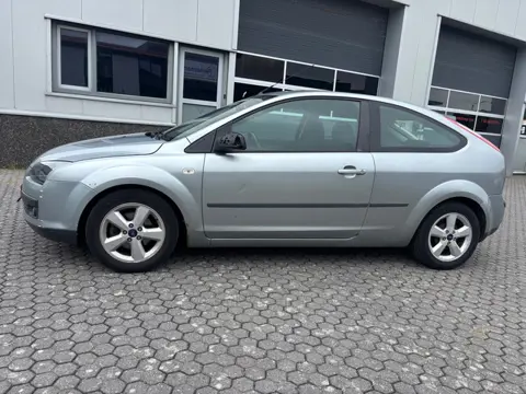 Ford Focus 1.6-16V First Edition NAP AIRCO