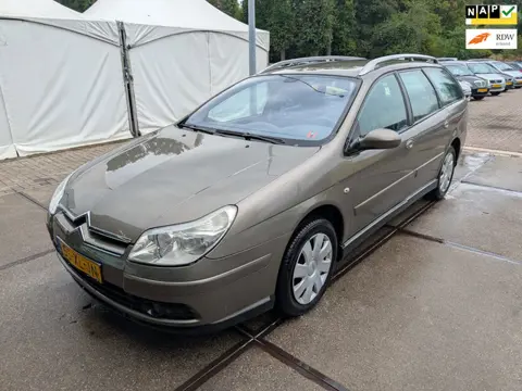 Citroen C5 Break 1.8-16V Cool Tech APK 12-2026 koppeling niet goed!