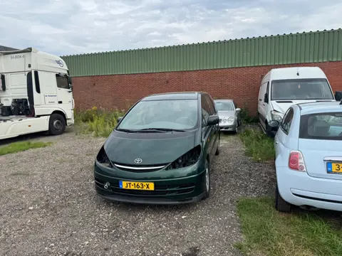 Toyota Previa 2.0 D4-D Luna MOTOR DEFECT!!