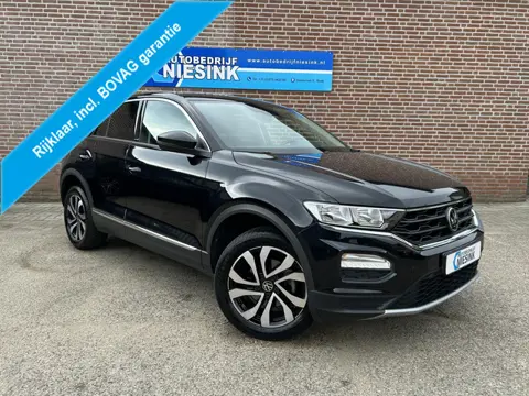 Volkswagen T-Roc 1.5 TSI ACTIVE PDC/ACC/Carplay/Blindspot