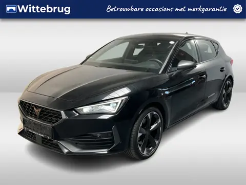CUPRA Leon 1.4 e-Hybrid Performance / AUTOMAAT/ MEMORY SEAT/ CRUISE/ NAVI/ FULL LINK/ STOELVERWARMIN
