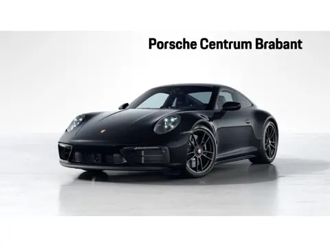 Porsche 911 Carrera 4 GTS