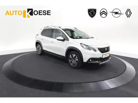 Peugeot 2008 PureTech 110 EAT6 Allure | Trekhaak | Apple Carplay | Parkeersensoren | Stoelverwarming