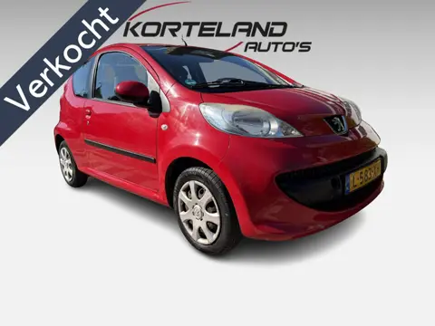 Peugeot 107 1.0-12V XR