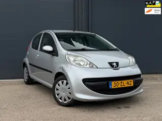 Peugeot 107 1.0 | 5 Deurs | E-Ramen | Automaat |