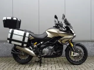 Aprilia CAPONORD 1200 RALLY (bj 2017)