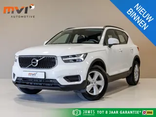 Volvo XC40 1.5 T2 Momentum Core 129pk / Achteruitrijcamera / Trekhaak / cruise control / Navigatie /