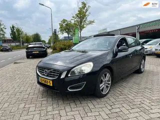 Volvo V60 2.0 D3|PANODAK|CAMERA|