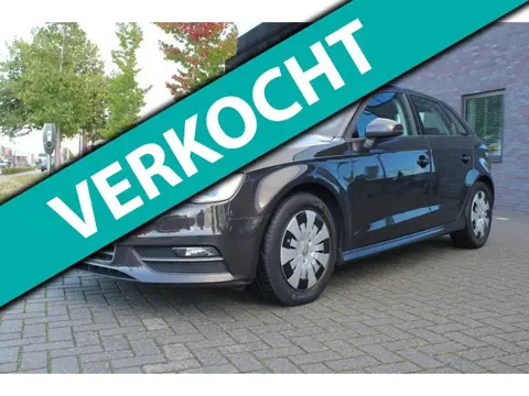 Audi A3 Sportback 1.6 TDI ultra Edition climate control navi