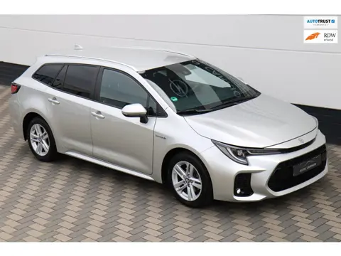 Suzuki Swace 1.8 Hybrid Select Camera Cruise Climate LED PDC